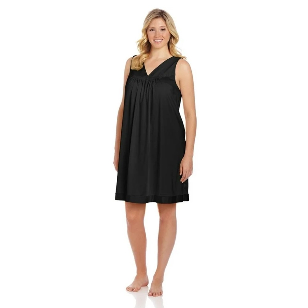 Vanity Fair Coloratura Women`s Plus-Size Short Nightgown Slip Dress